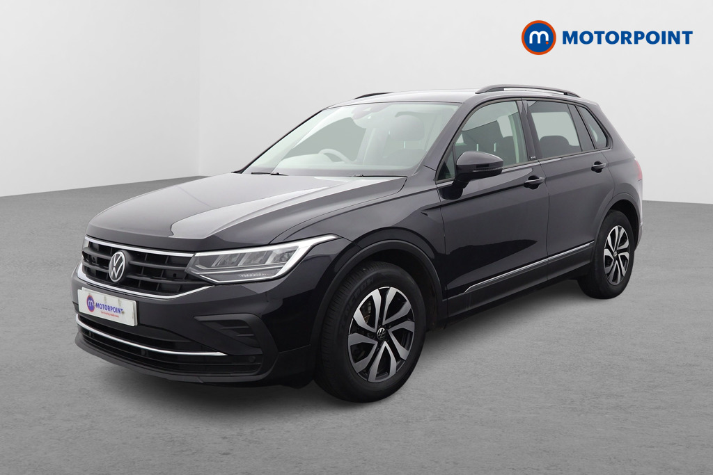 Volkswagen Tiguan Active Manual Petrol SUV - Stock Number (1604622) - Passenger side front corner