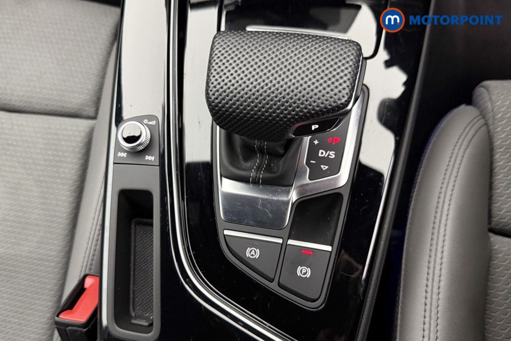 Audi A4 Black Edition Automatic Petrol Saloon - Stock Number (1604713) - 12th supplementary image