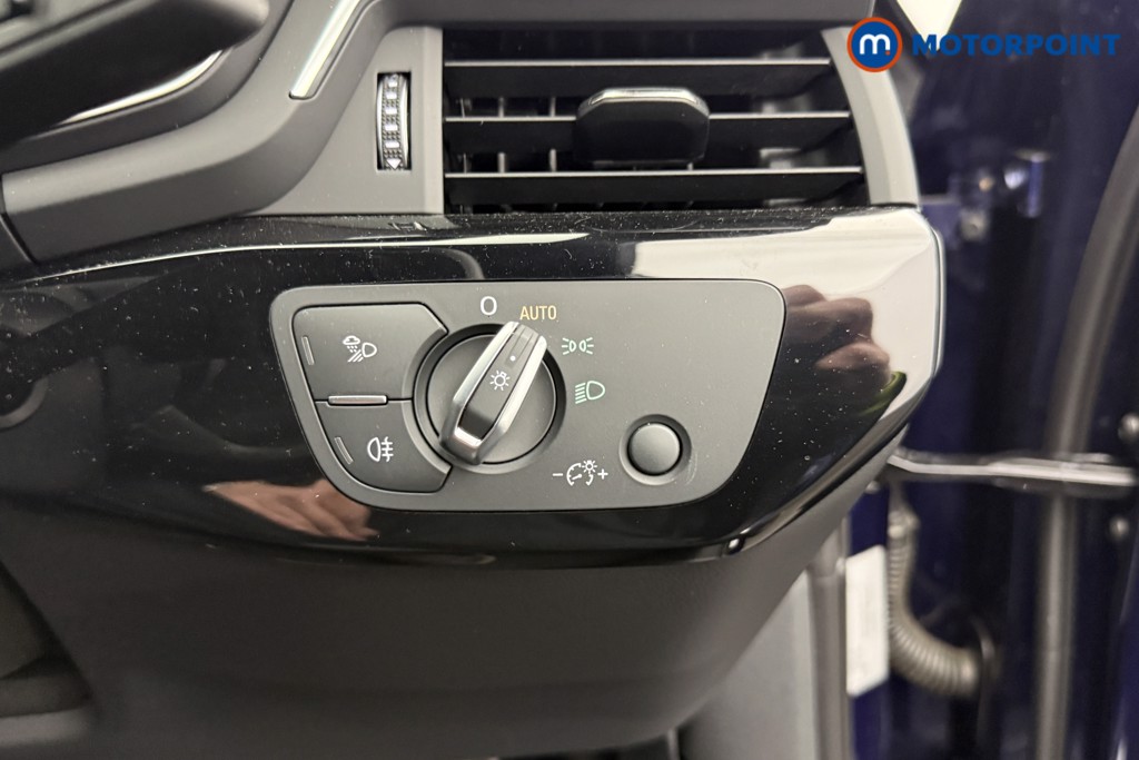 Audi A4 Black Edition Automatic Petrol Saloon - Stock Number (1604713) - 15th supplementary image