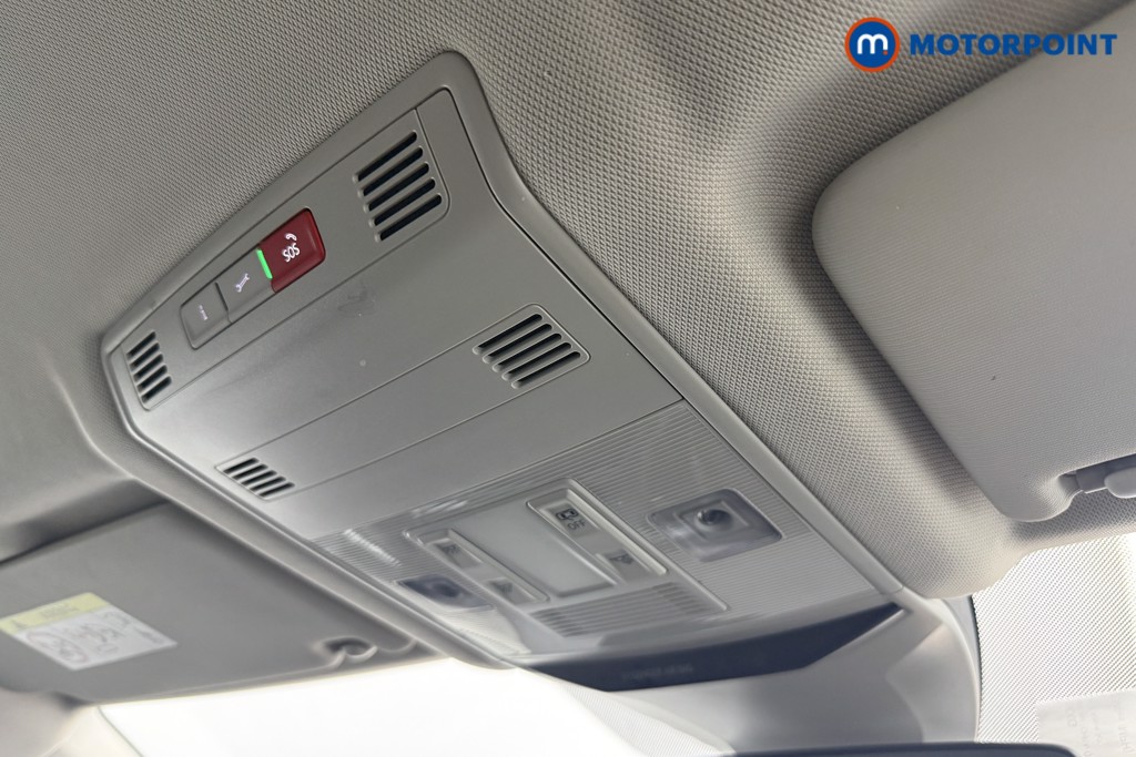 Volkswagen T-Roc Active Manual Petrol SUV - Stock Number (1604746) - 9th supplementary image