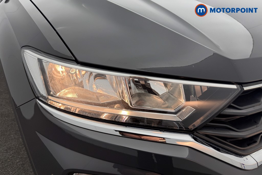 Volkswagen T-Roc Active Manual Petrol SUV - Stock Number (1604746) - 15th supplementary image