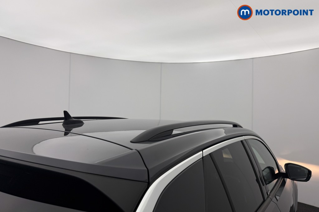 Volkswagen T-Roc Active Manual Petrol SUV - Stock Number (1604746) - 19th supplementary image