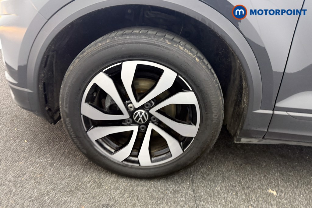 Volkswagen T-Roc Active Manual Petrol SUV - Stock Number (1604746) - 22nd supplementary image
