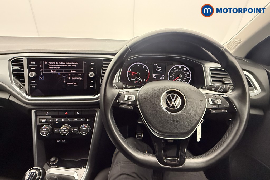 Volkswagen T-Roc Active Manual Petrol SUV - Stock Number (1604746) - 1st supplementary image