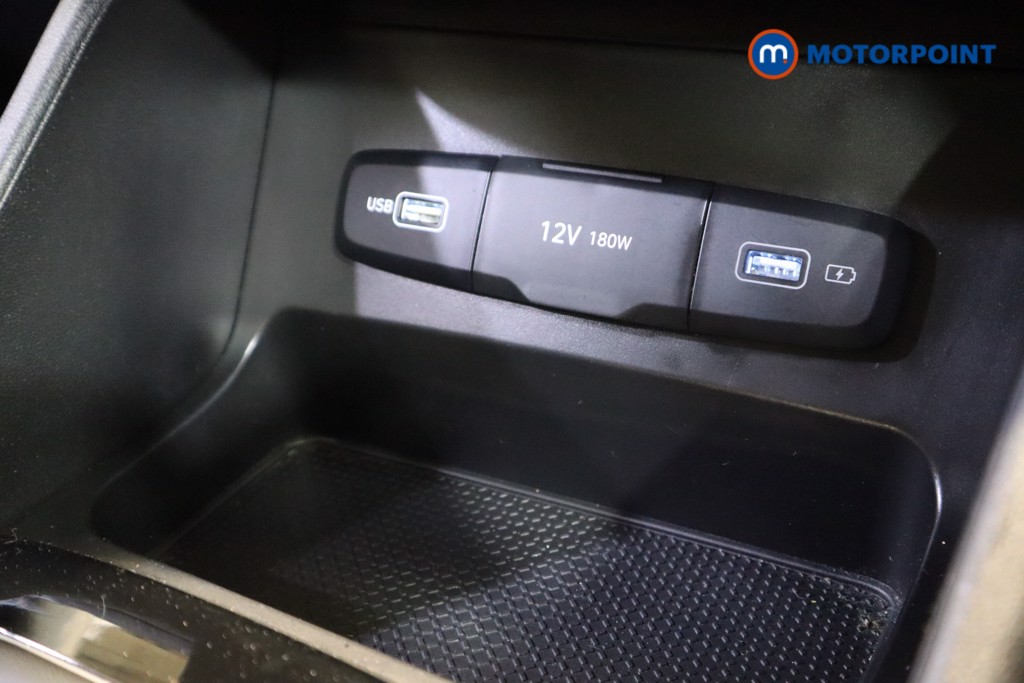 Hyundai Tucson Se Connect Manual Petrol SUV - Stock Number (1604908) - 16th supplementary image