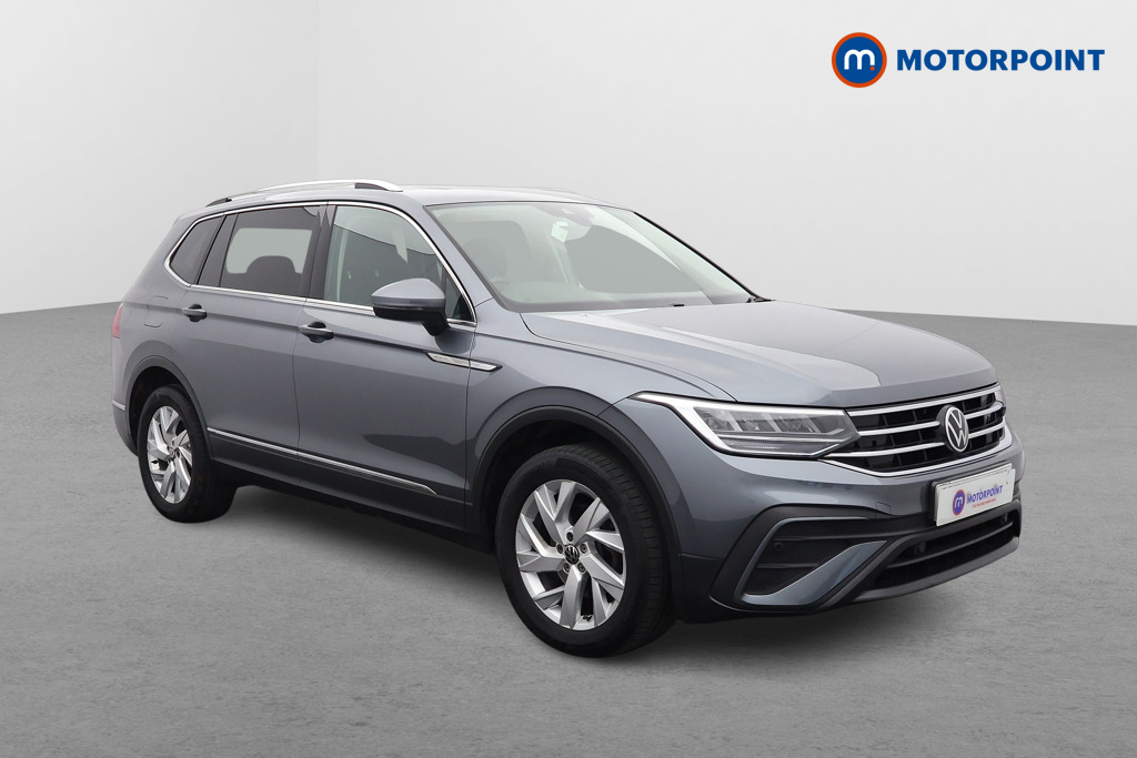 Volkswagen Tiguan Allspace Life Automatic Petrol SUV - Stock Number (1604910) - Drivers side front corner