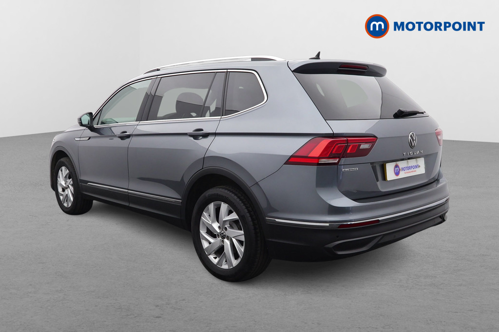 Volkswagen Tiguan Allspace Life Automatic Petrol SUV - Stock Number (1604910) - Passenger side rear corner