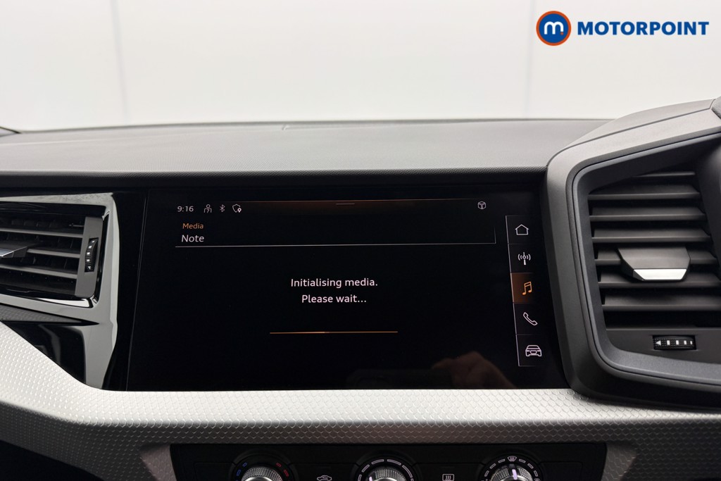 Audi A1 S Line Manual Petrol Hatchback - Stock Number (1605032) - 5th supplementary image
