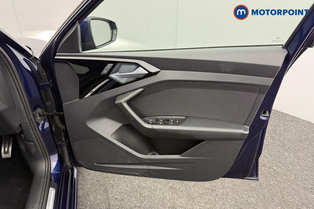 Audi A1 S Line Manual Petrol Hatchback - Stock Number (1605032) - 15th supplementary image