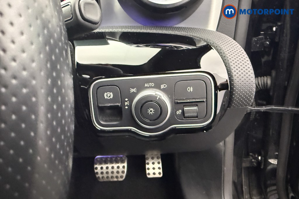 Mercedes-Benz CLA Amg Line Automatic Petrol Plug-In Hybrid Estate - Stock Number (1605040) - 14th supplementary image