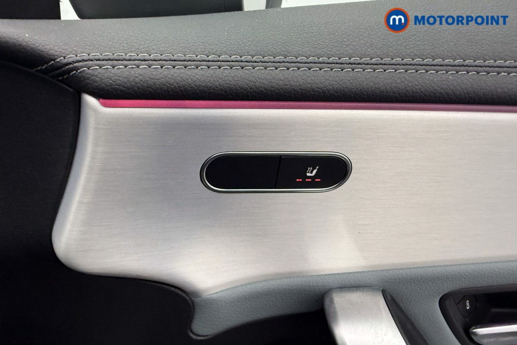 Mercedes-Benz CLA Amg Line Automatic Petrol Plug-In Hybrid Estate - Stock Number (1605040) - 15th supplementary image