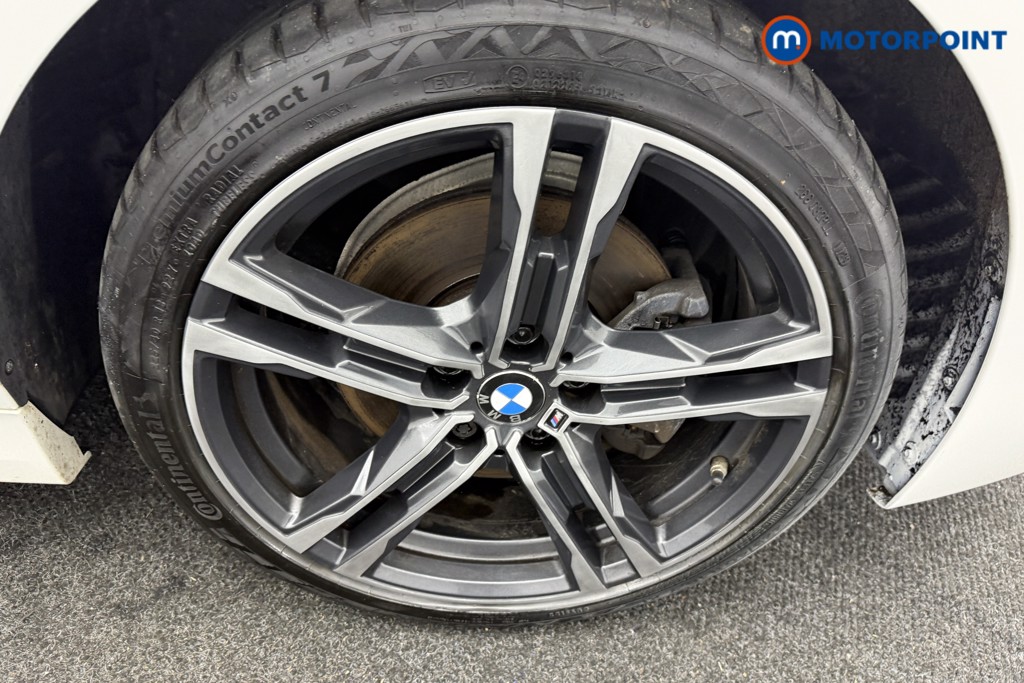 BMW 1 Series M Sport Manual Petrol Hatchback - Stock Number (1605208) - 33rd supplementary image