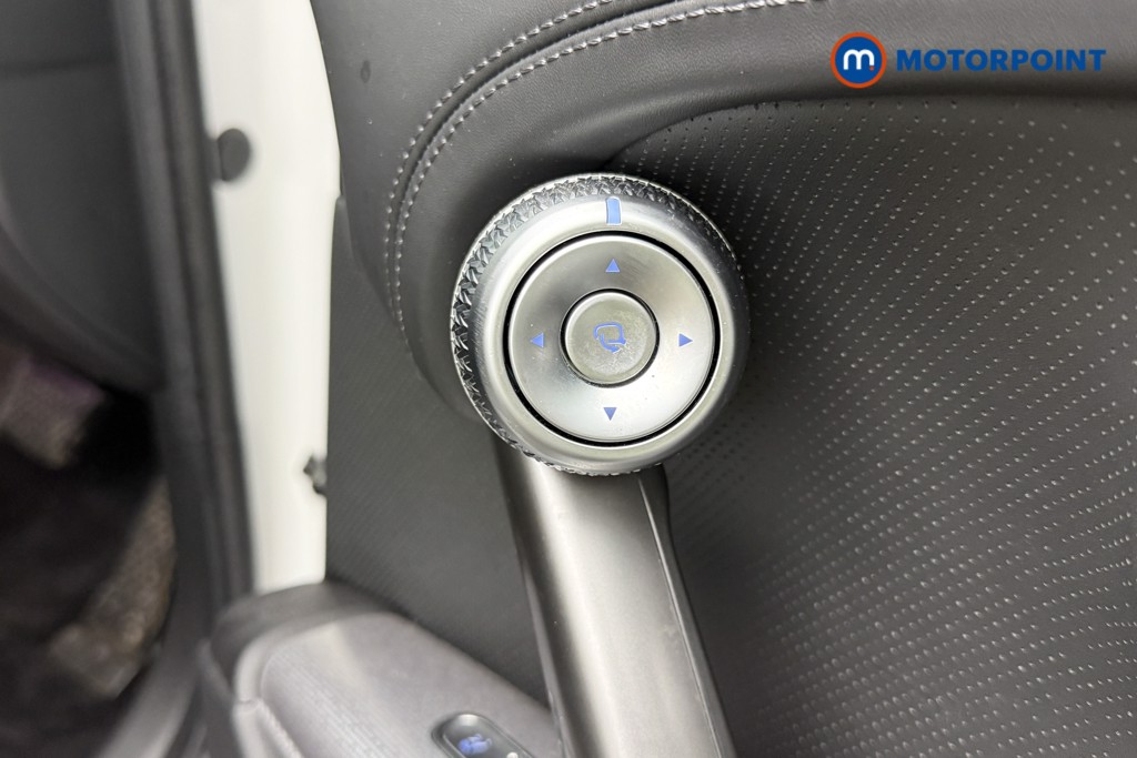 Genesis Gv60 Premium Automatic Electric SUV - Stock Number (1605547) - 38th supplementary image