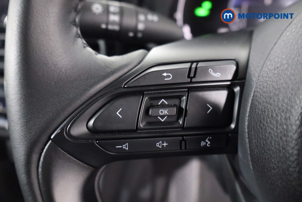 Toyota Yaris Cross Design Automatic Petrol-Electric Hybrid Estate - Stock Number (1605746) - 7th supplementary image