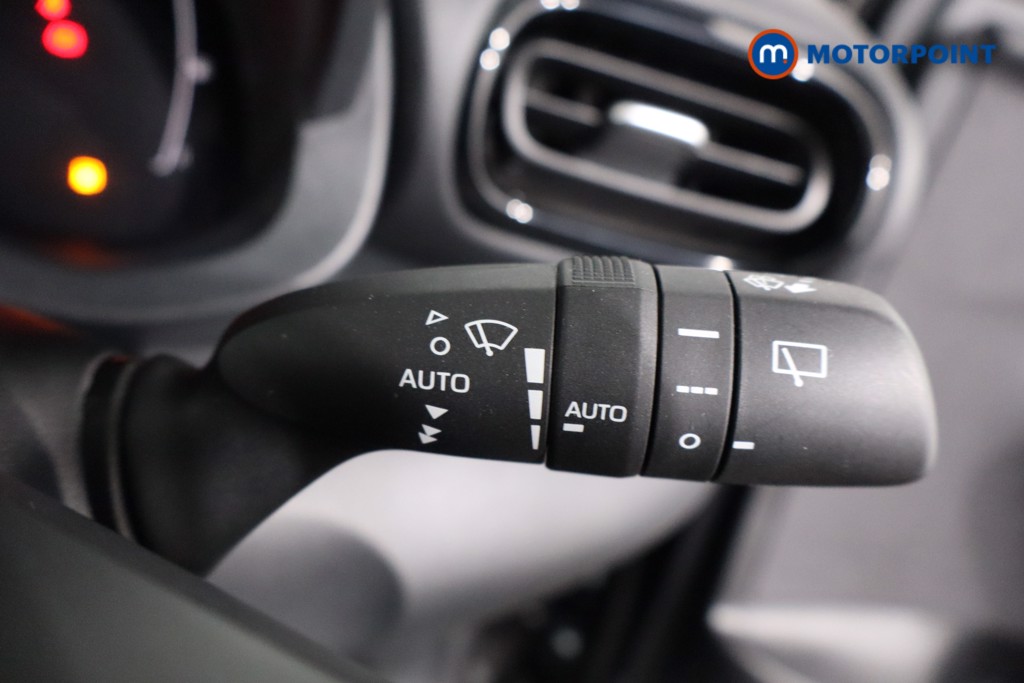 Toyota Yaris Cross Design Automatic Petrol-Electric Hybrid Estate - Stock Number (1605746) - 15th supplementary image