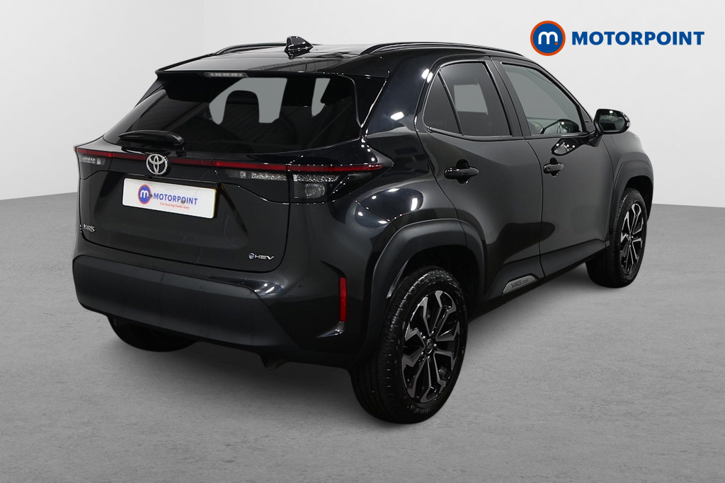 Toyota Yaris Cross Design Automatic Petrol-Electric Hybrid Estate - Stock Number (1605746) - Drivers side rear corner