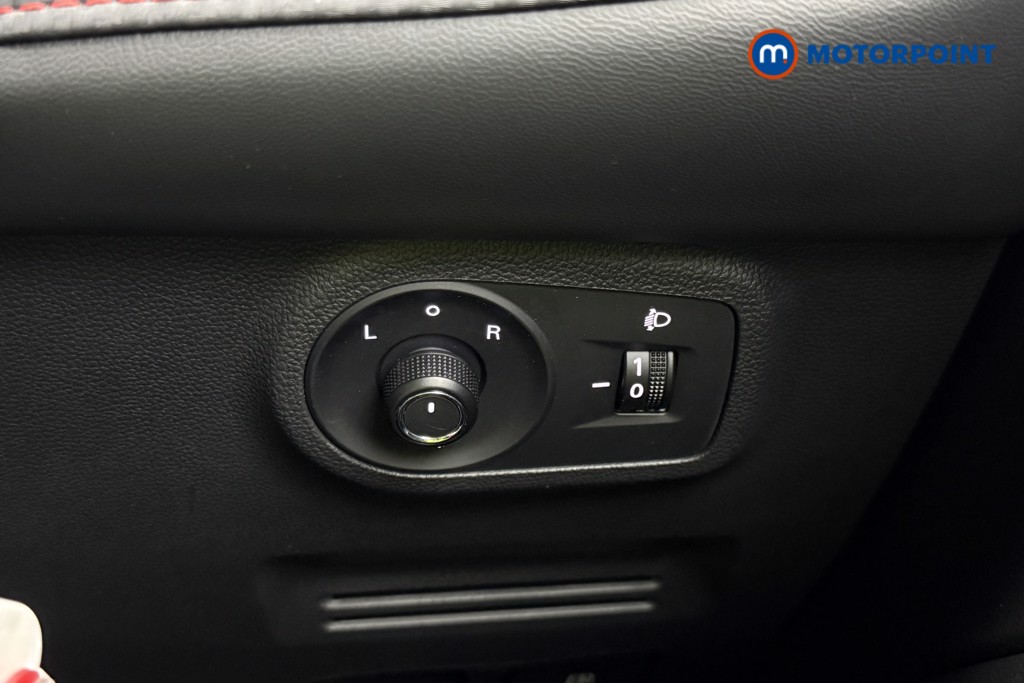 Mg Motor Uk ZS Exclusive Manual Petrol SUV - Stock Number (1605841) - 32nd supplementary image