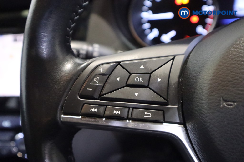 Nissan Qashqai Acenta Premium Manual Diesel SUV - Stock Number (1606069) - 14th supplementary image