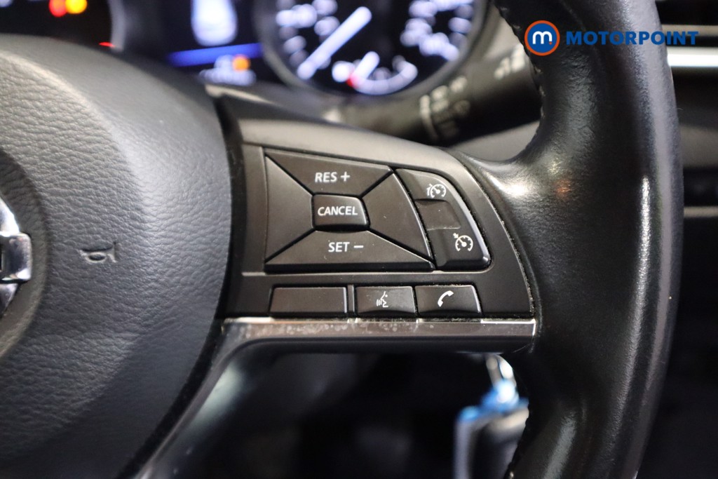 Nissan Qashqai Acenta Premium Manual Diesel SUV - Stock Number (1606069) - 15th supplementary image