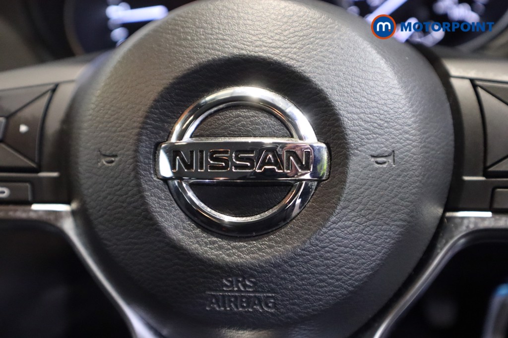 Nissan Qashqai Acenta Premium Manual Diesel SUV - Stock Number (1606069) - 16th supplementary image