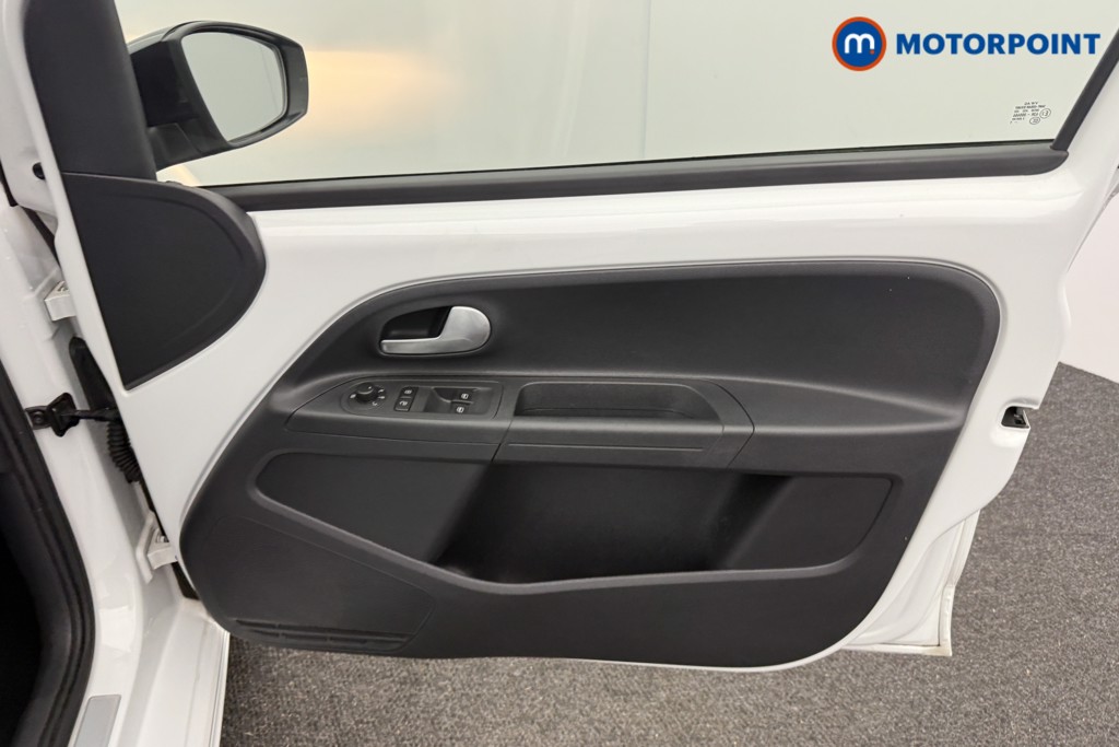 Volkswagen UP Up Gti Manual Petrol Hatchback - Stock Number (1606111) - 15th supplementary image