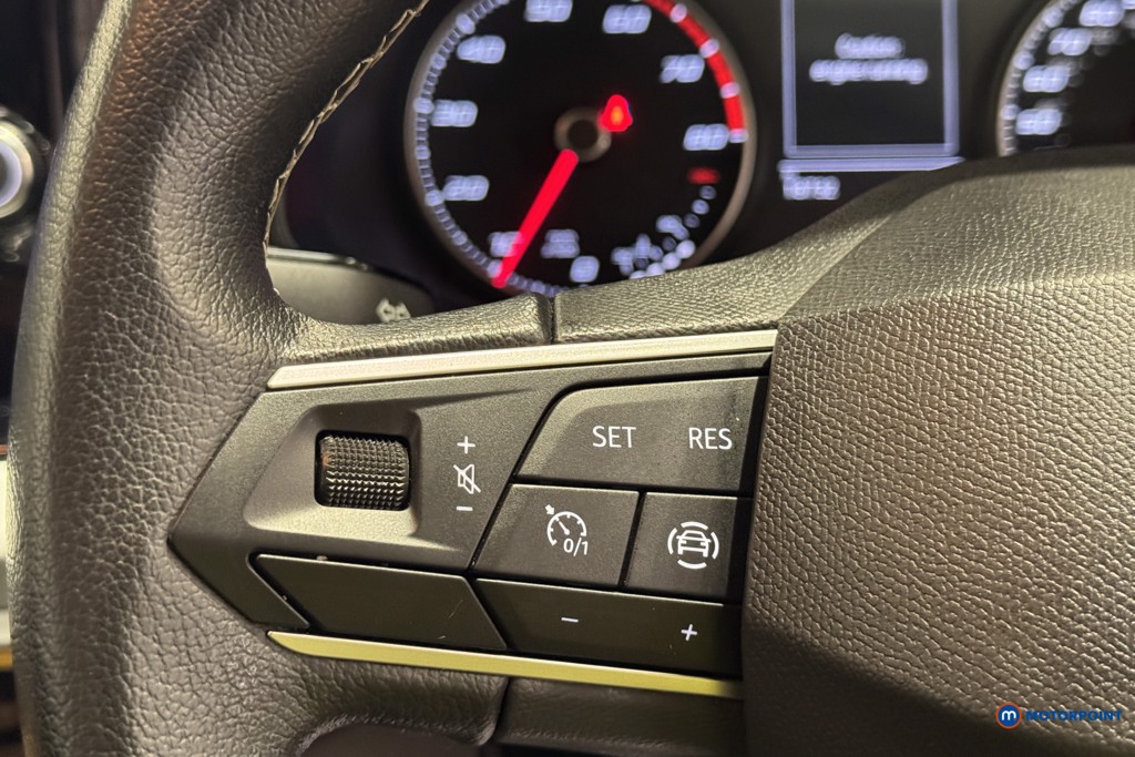 Seat Ibiza SE Manual Petrol Hatchback - Stock Number (1606893) - 9th supplementary image