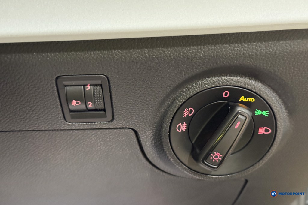 Seat Ibiza SE Manual Petrol Hatchback - Stock Number (1606893) - 10th supplementary image