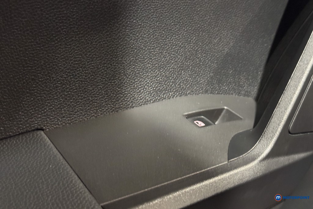 Seat Ibiza SE Manual Petrol Hatchback - Stock Number (1606893) - 12th supplementary image