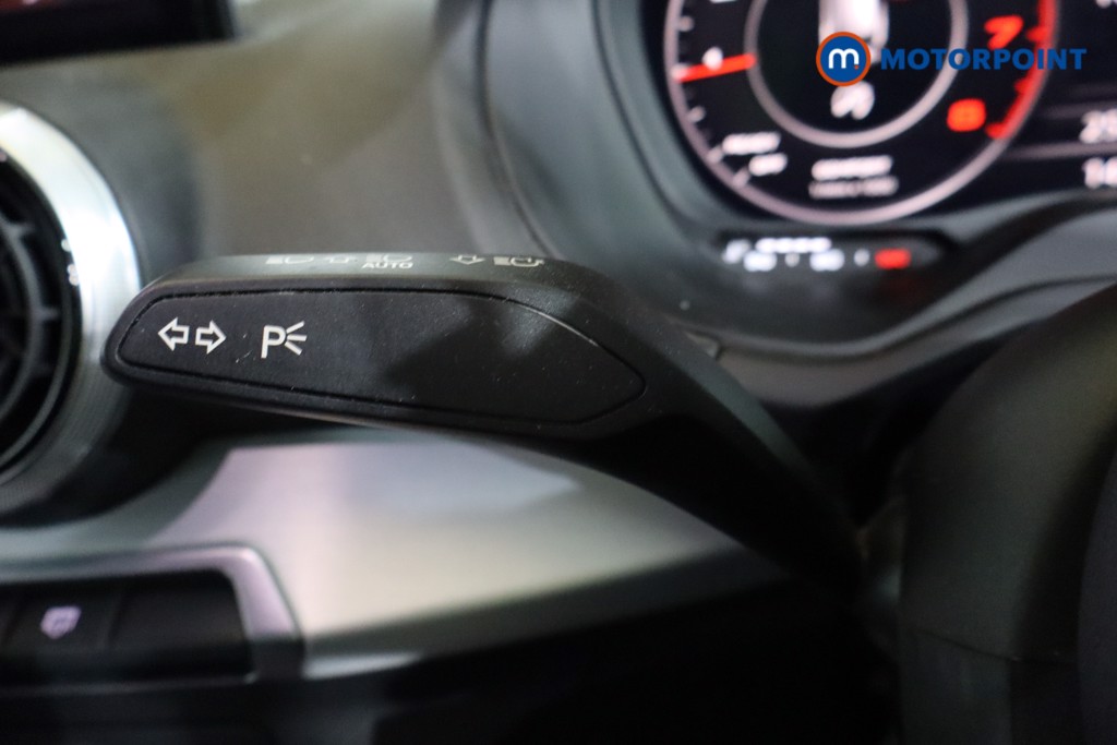 Audi Q2 Black Edition Manual Petrol SUV - Stock Number (1583613) - 16th supplementary image