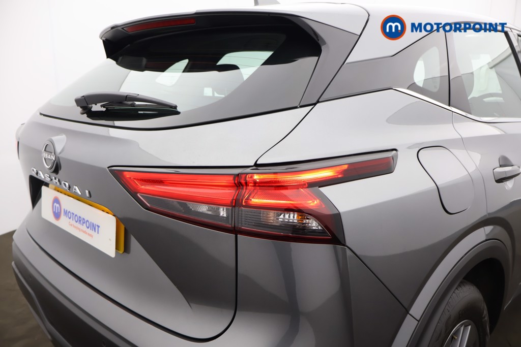 Nissan Qashqai Acenta Premium Manual Petrol SUV - Stock Number (1588773) - 21st supplementary image