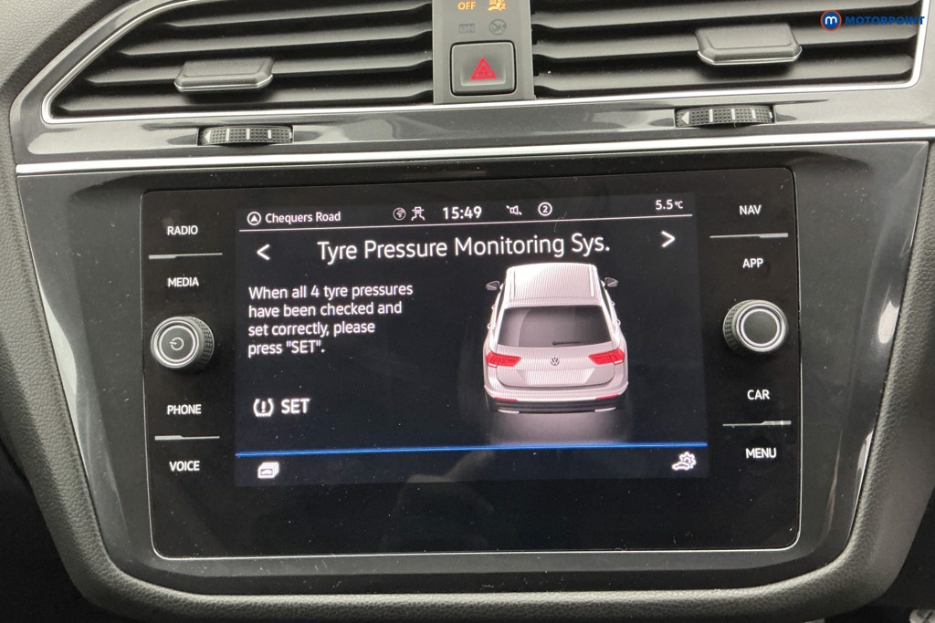 Volkswagen Tiguan Allspace Life Automatic Petrol SUV - Stock Number (1589578) - 2nd supplementary image