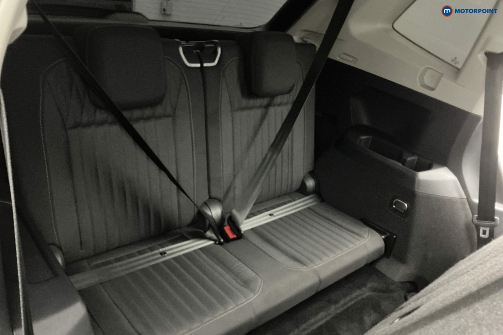 Volkswagen Tiguan Allspace Life Automatic Petrol SUV - Stock Number (1589578) - 6th supplementary image