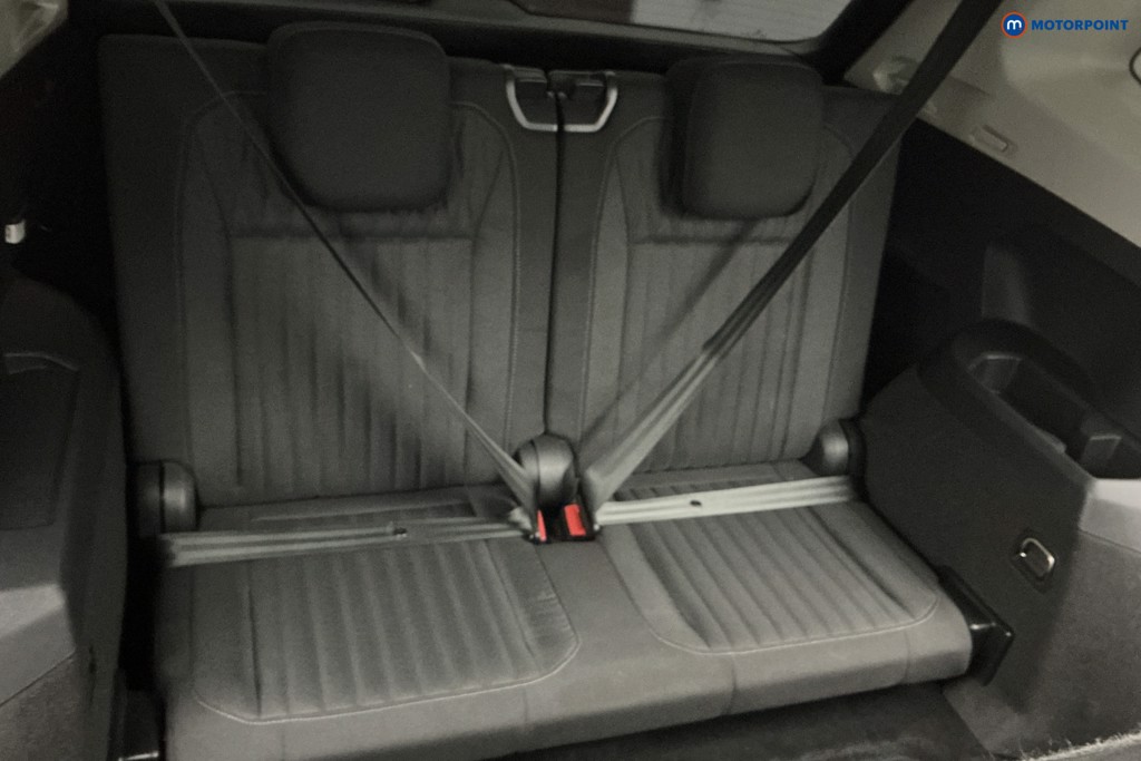 Volkswagen Tiguan Allspace Life Automatic Petrol SUV - Stock Number (1589578) - 7th supplementary image