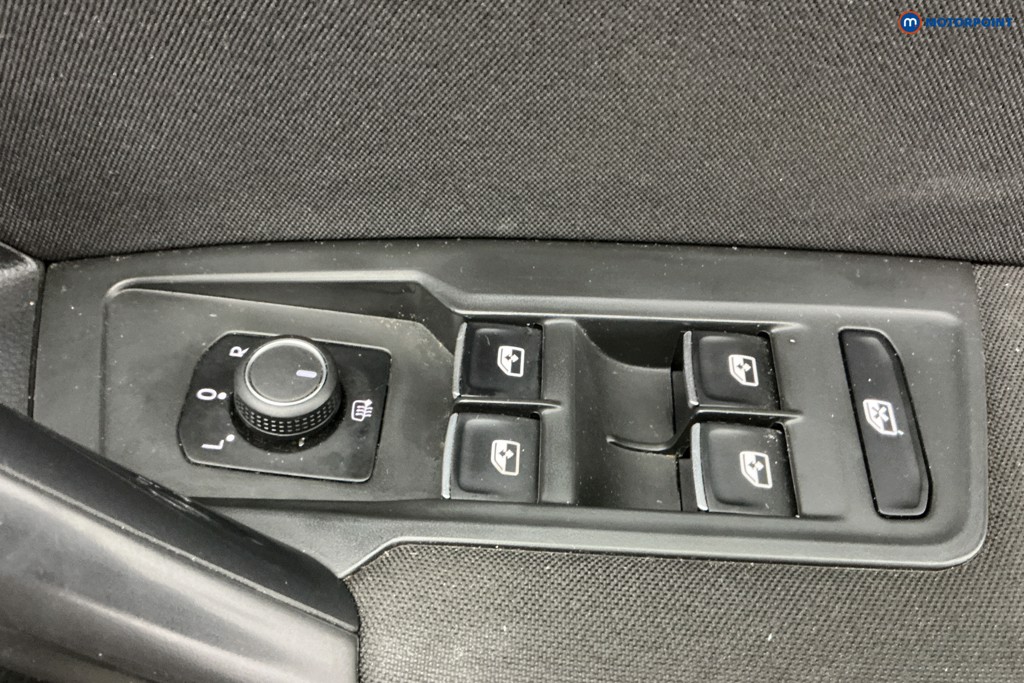 Volkswagen Tiguan Allspace Life Automatic Petrol SUV - Stock Number (1589578) - 25th supplementary image