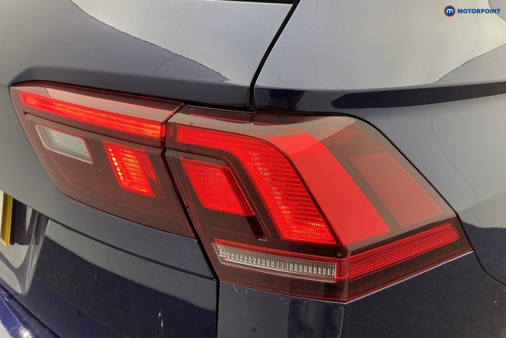 Volkswagen Tiguan Allspace Life Automatic Petrol SUV - Stock Number (1589578) - 33rd supplementary image