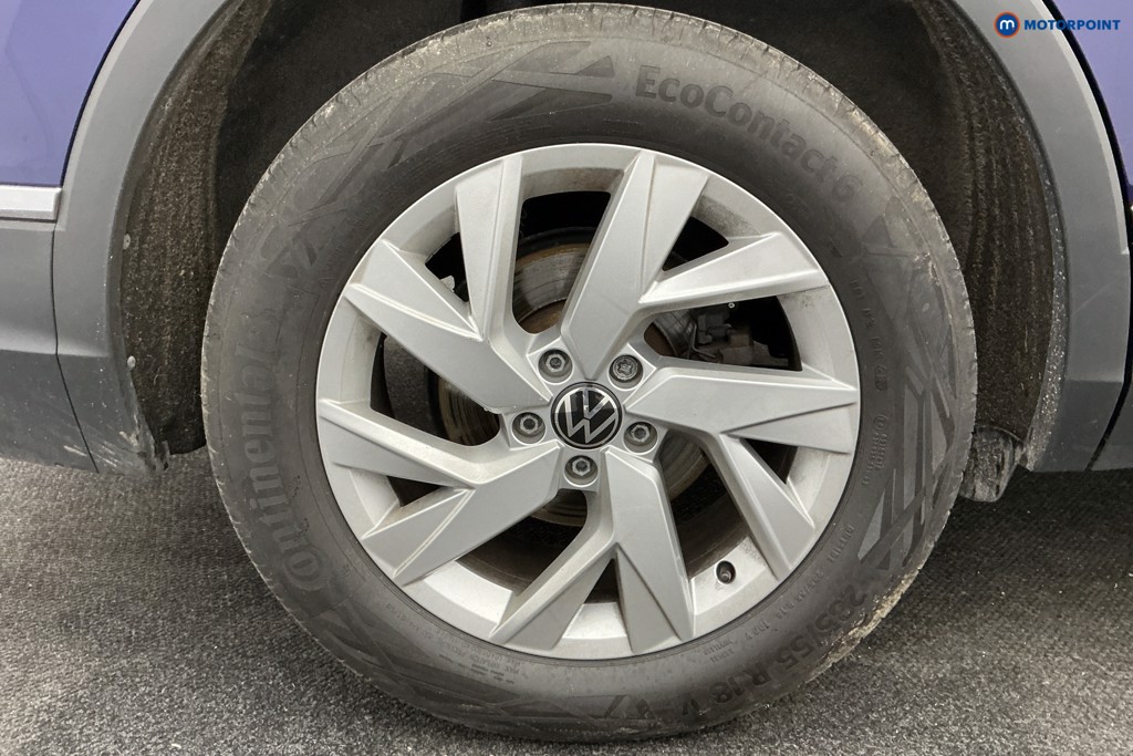 Volkswagen Tiguan Allspace Life Automatic Petrol SUV - Stock Number (1589578) - 39th supplementary image