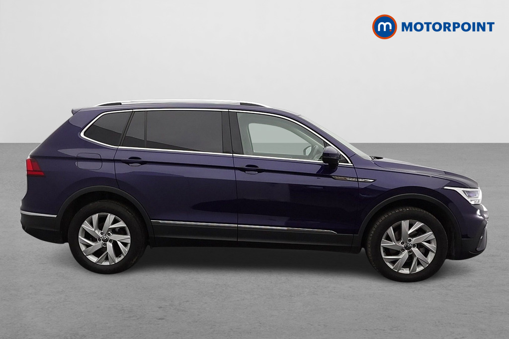 Volkswagen Tiguan Allspace Life Automatic Petrol SUV - Stock Number (1589578) - Drivers side