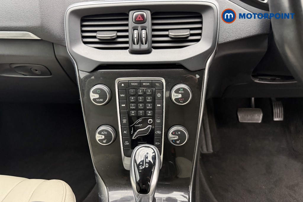 Volvo V40 Inscription Automatic Petrol Hatchback - Stock Number (1590630) - 15th supplementary image