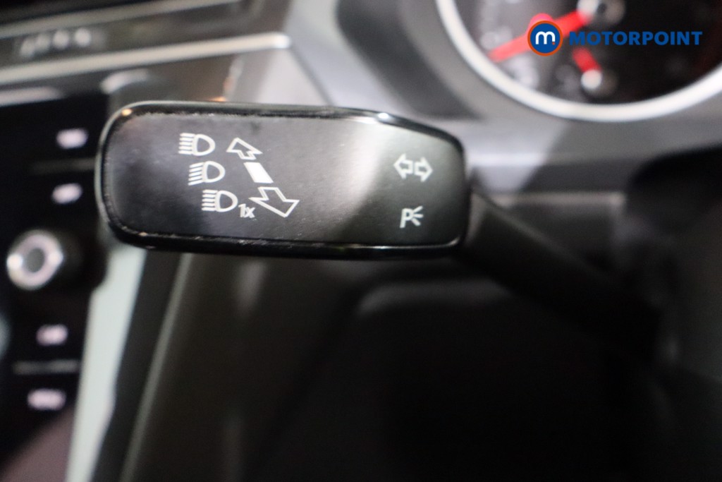 Volkswagen Tiguan Match Manual Petrol SUV - Stock Number (1591345) - 15th supplementary image