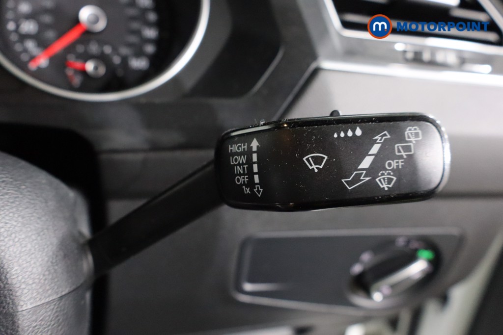 Volkswagen Tiguan Match Manual Petrol SUV - Stock Number (1591345) - 16th supplementary image
