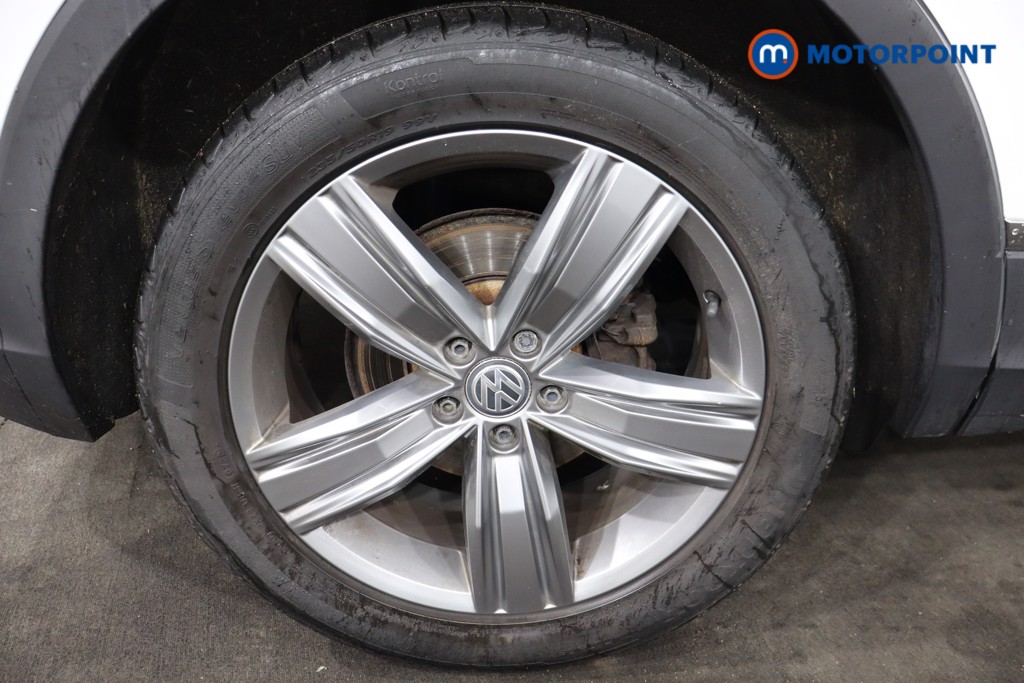 Volkswagen Tiguan Match Manual Petrol SUV - Stock Number (1591345) - 26th supplementary image