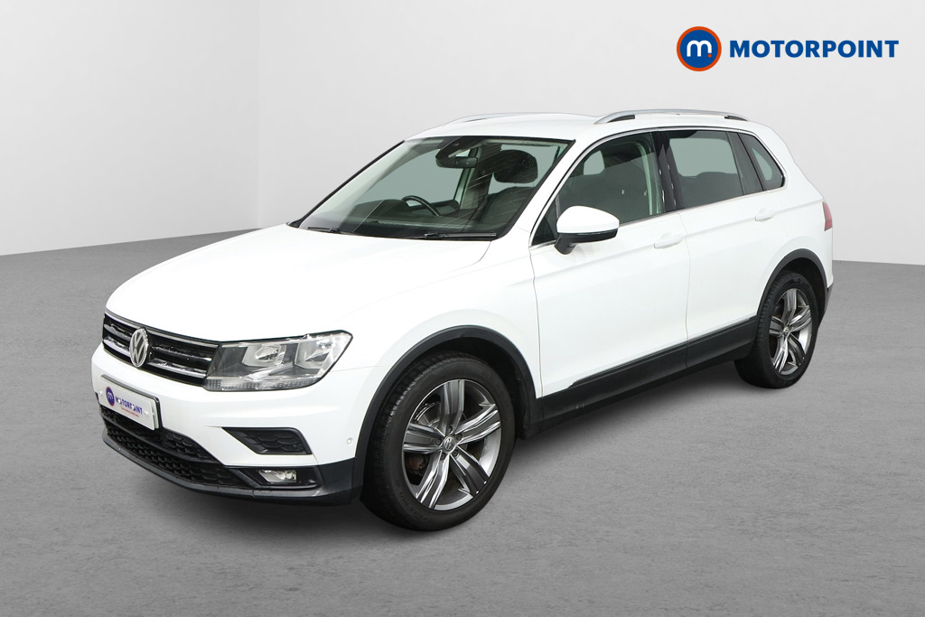 Volkswagen Tiguan Match Manual Petrol SUV - Stock Number (1591345) - Passenger side front corner