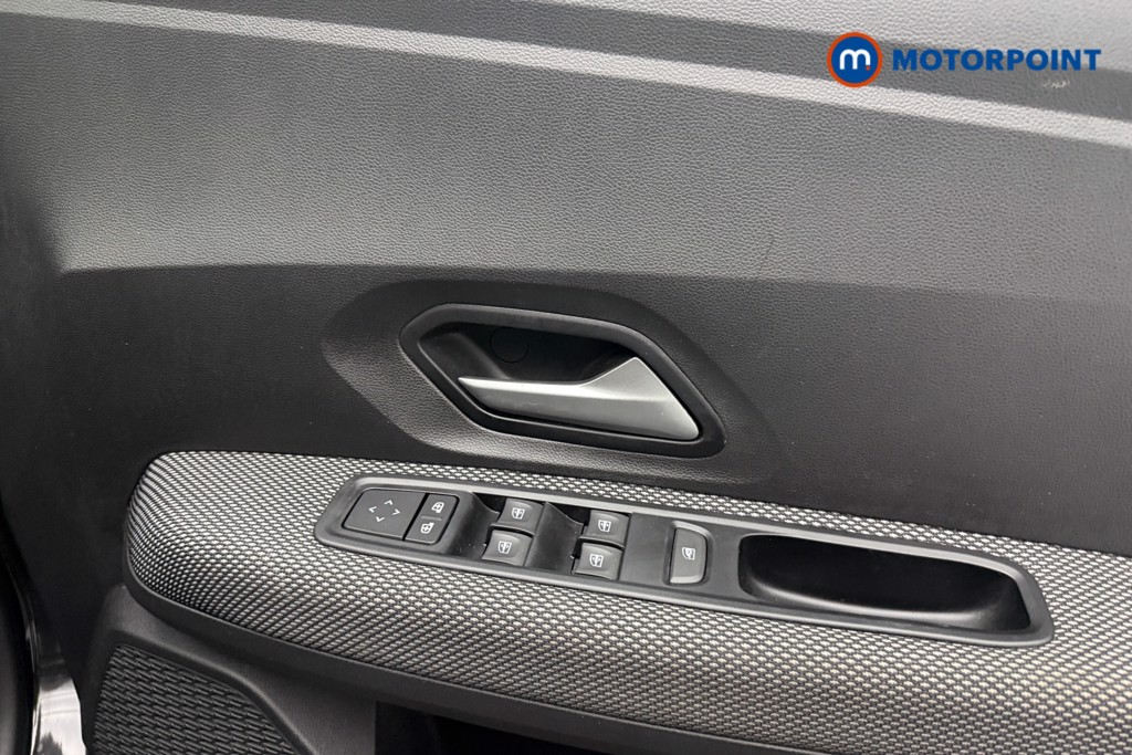 Dacia Sandero Expression Manual Petrol Hatchback - Stock Number (1592197) - 18th supplementary image