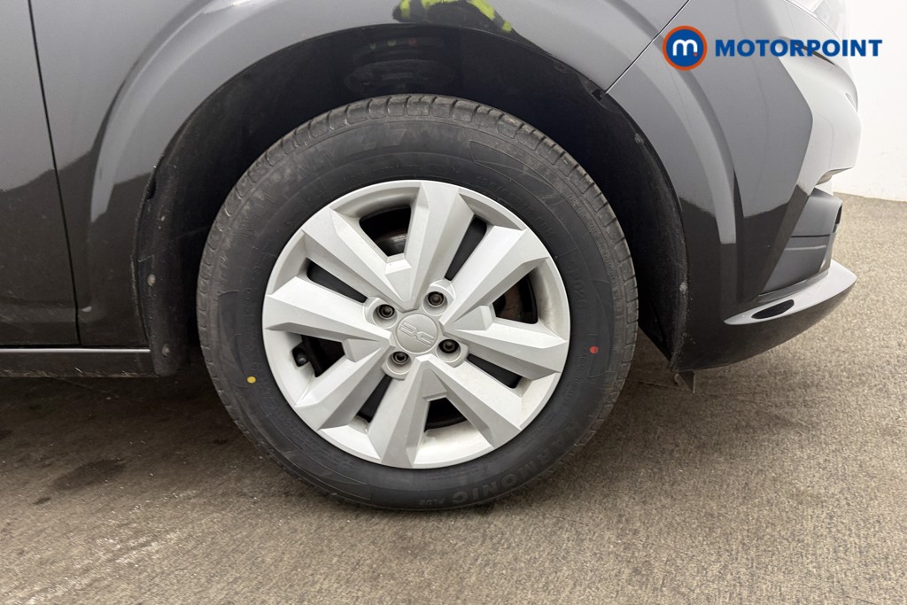 Dacia Sandero Expression Manual Petrol Hatchback - Stock Number (1592197) - 31st supplementary image