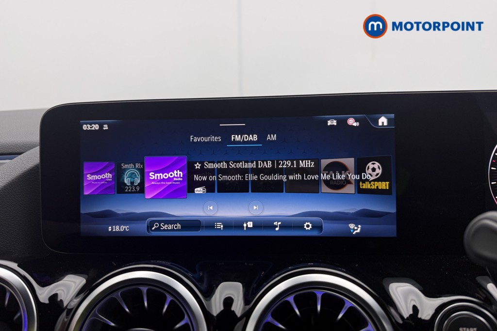 Mercedes-Benz B Class Sport Automatic Petrol Hatchback - Stock Number (1595563) - 29th supplementary image