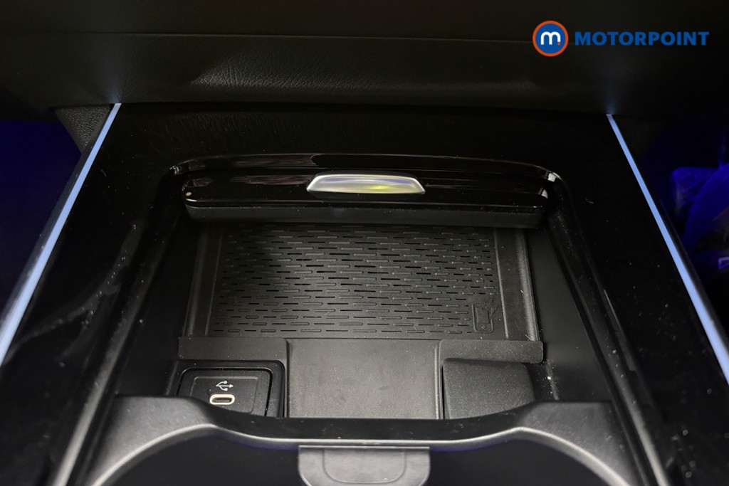 Mercedes-Benz B Class Sport Automatic Petrol Hatchback - Stock Number (1595563) - 39th supplementary image