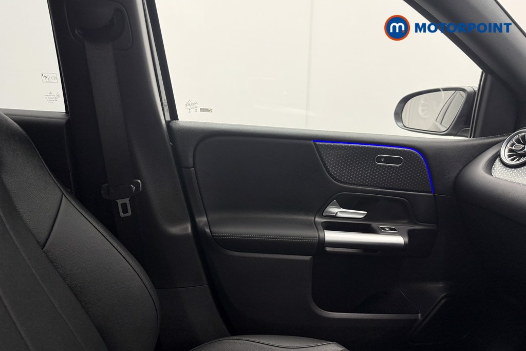 Mercedes-Benz B Class Sport Automatic Petrol Hatchback - Stock Number (1595563) - 42nd supplementary image