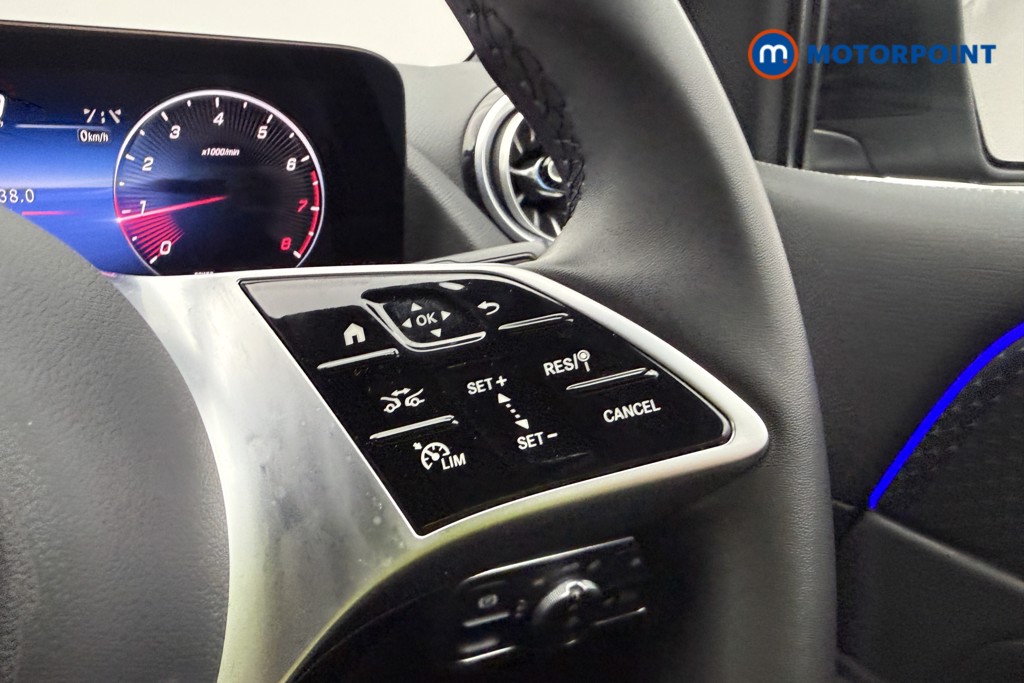 Mercedes-Benz B Class Sport Automatic Petrol Hatchback - Stock Number (1595563) - 44th supplementary image