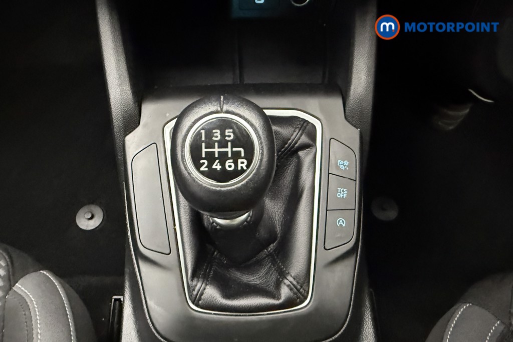 Ford Focus Zetec Manual Petrol Estate - Stock Number (1596269) - 4th supplementary image