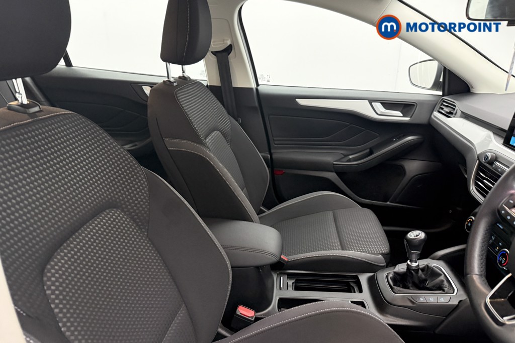 Ford Focus Zetec Manual Petrol Estate - Stock Number (1596269) - 12th supplementary image